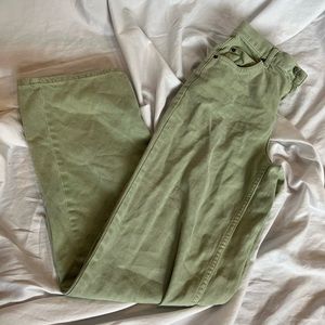 BDG | green boyfriend jeans